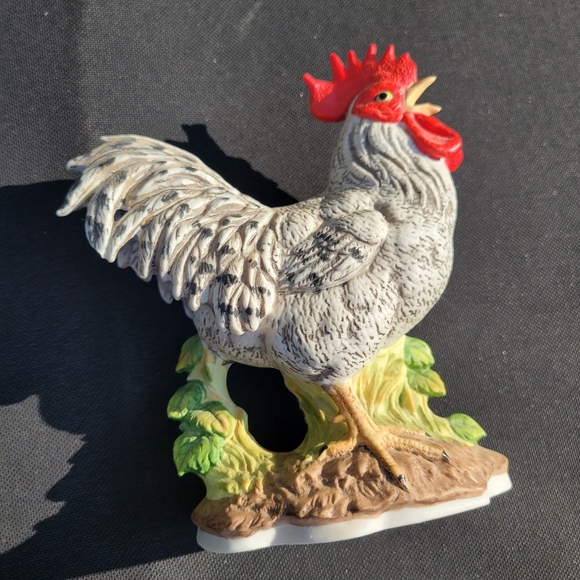 Lefton Vintage Rooster Figurine 03477 Handpainted ~ Taiwan ~Farmhouse ~ Cute! - Picture 7 of 16